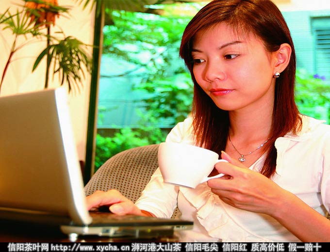 电脑一族喝茶的功效与好处